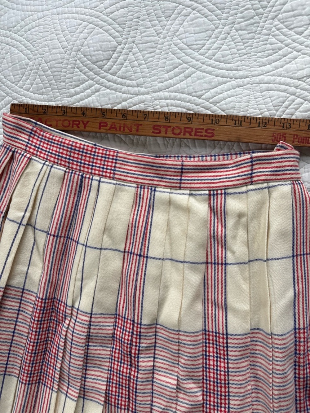 Vintage Woolmark Pleated Cream Red  Navy Skirt Size 10 - Picture 3 of 6